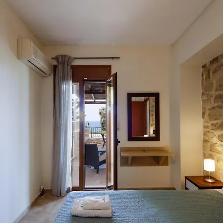 - Private Pools & Seaview - 500m From * Ставроменос