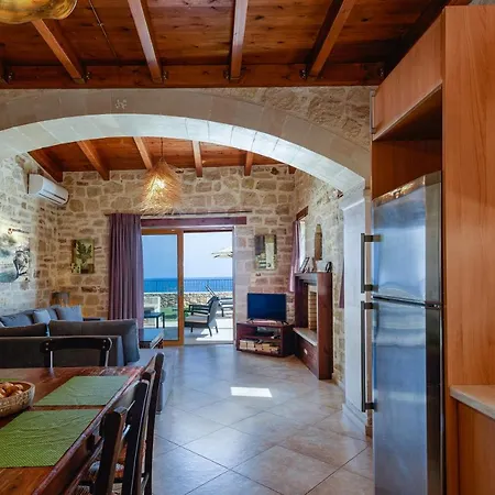 Вилла - Private Pools & Seaview - 500m From Ставроменос