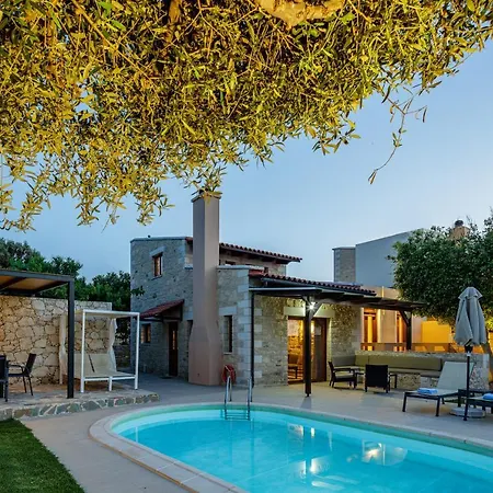 - Private Pools & Seaview - 500m From * Ставроменос
