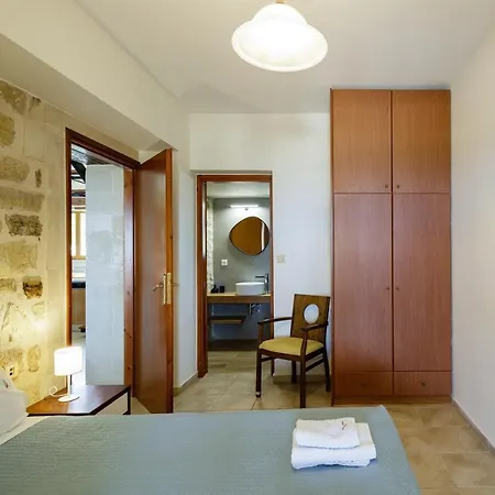 - Private Pools & Seaview - 500m From Ставроменос
