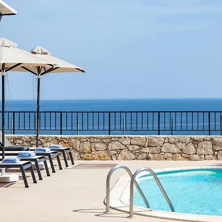 - Private Pools & Seaview - 500m From Ставроменос